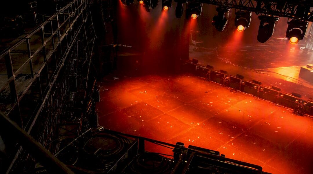 Stage lighting and rigging at gaming event